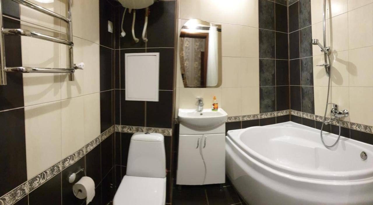 Apartament Near Dnieper Cherkasy Exterior foto